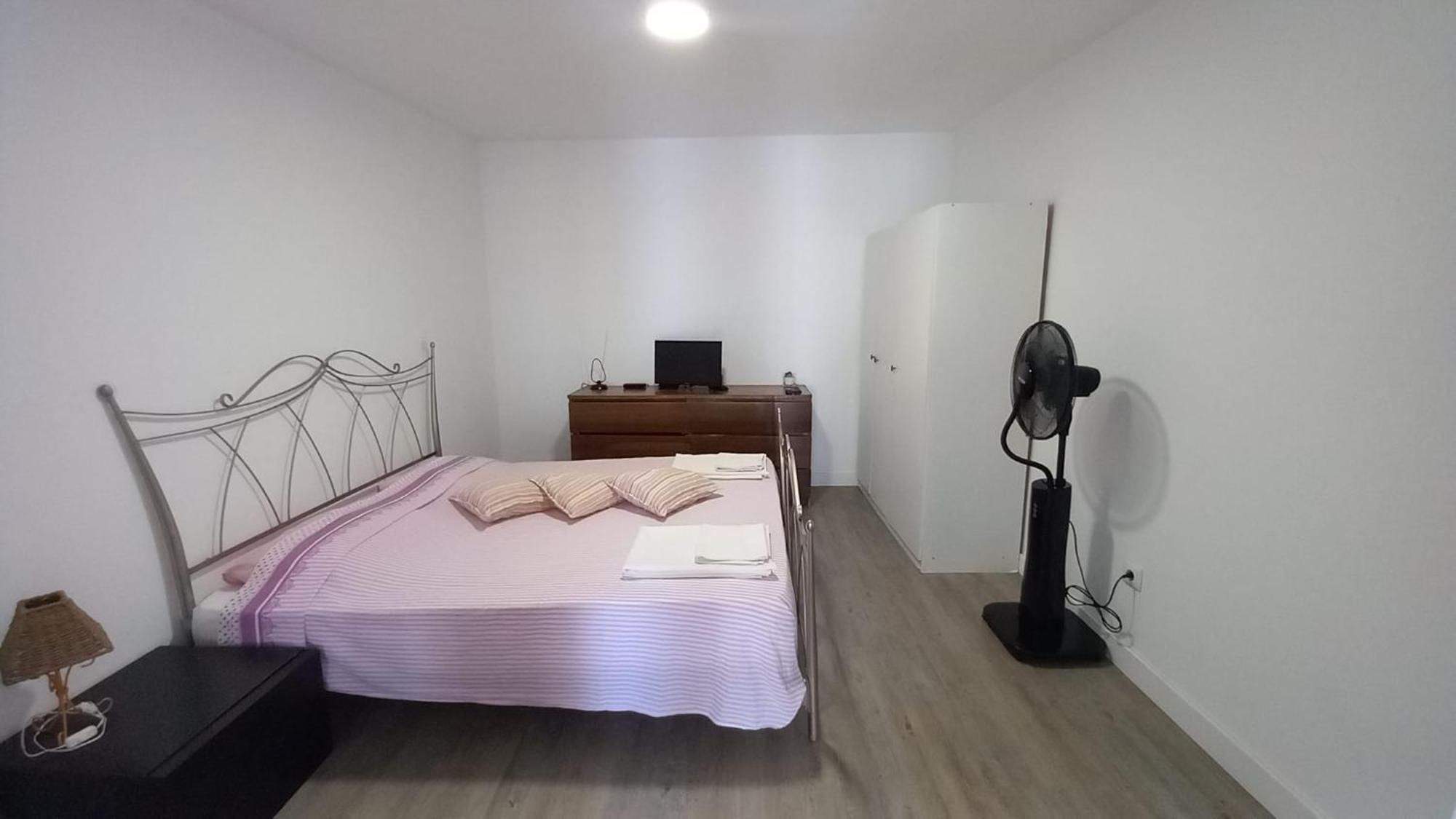 Alvito Guest House - Comfortable Room With Private Bathroom Lisboa Exteriör bild
