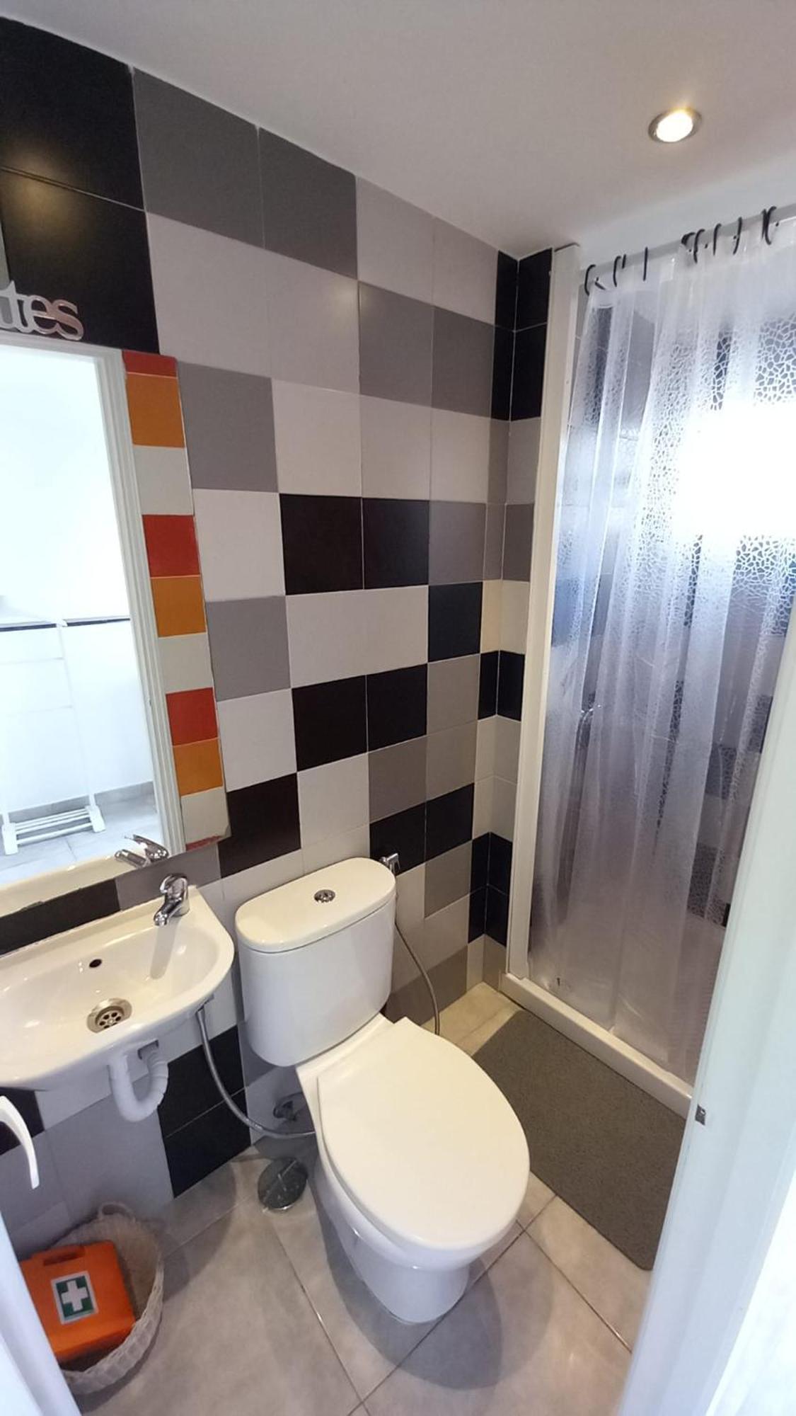 Alvito Guest House - Comfortable Room With Private Bathroom Lisboa Exteriör bild